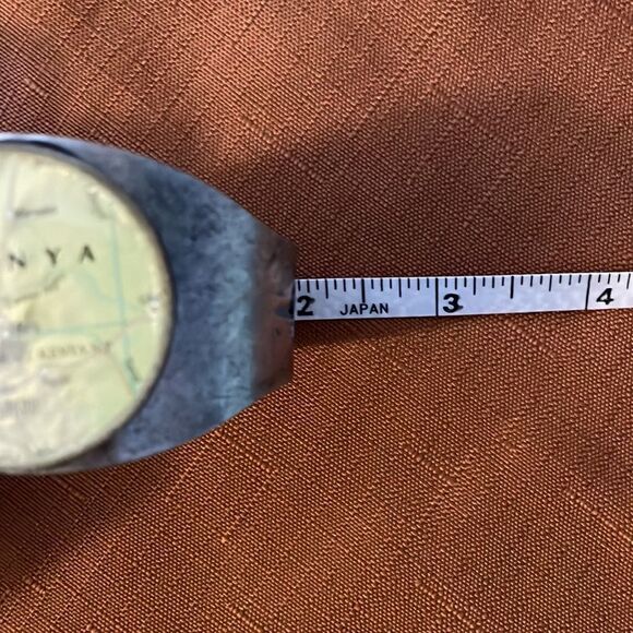 Kenya Map Handmade Bracelet Metal - Picture 5 of 5